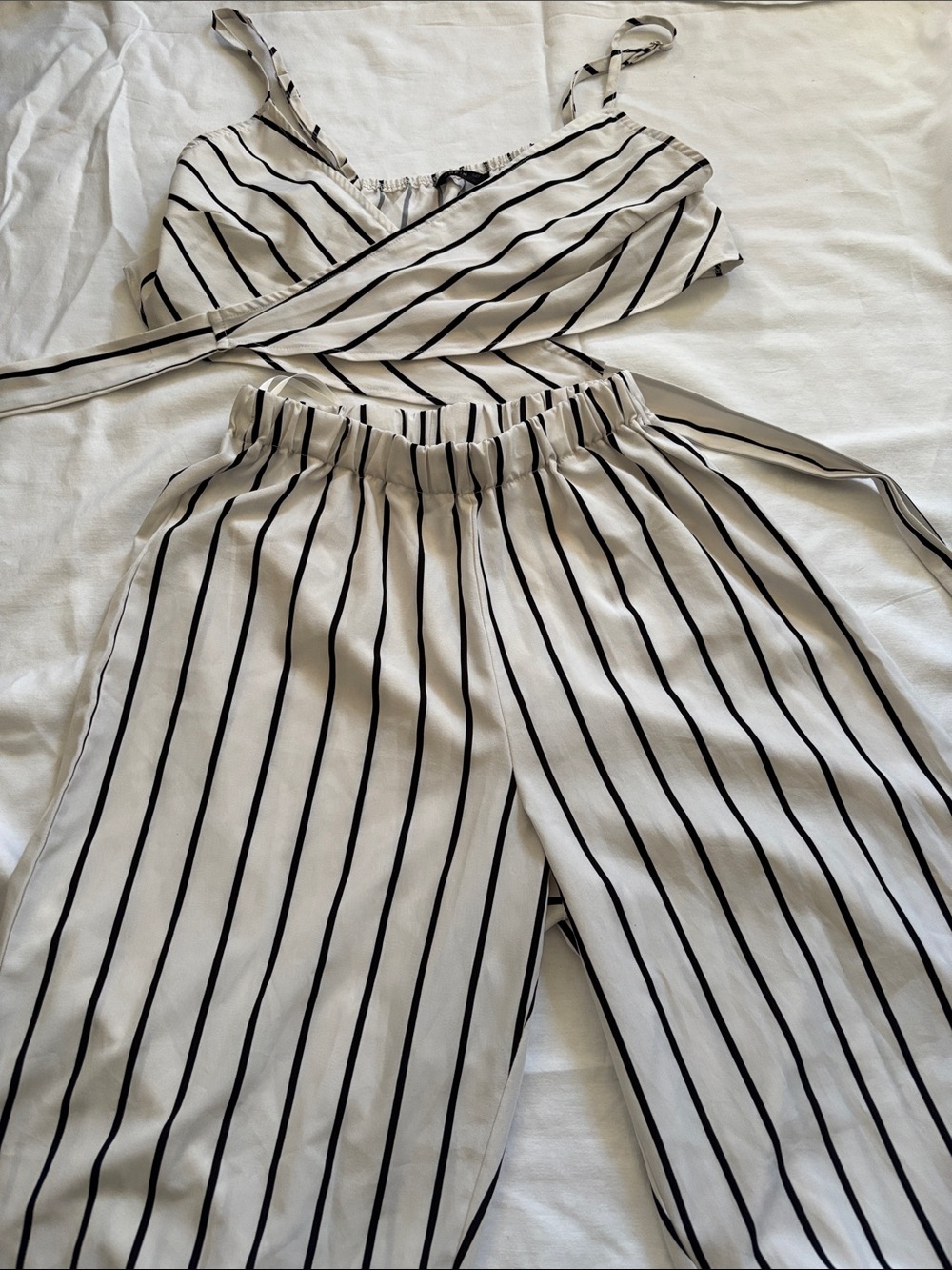 Striped Wrap Crop Top & Wide Leg Pants Set - White/Black